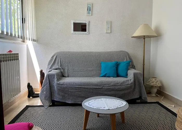Appartement With Swimming Pool