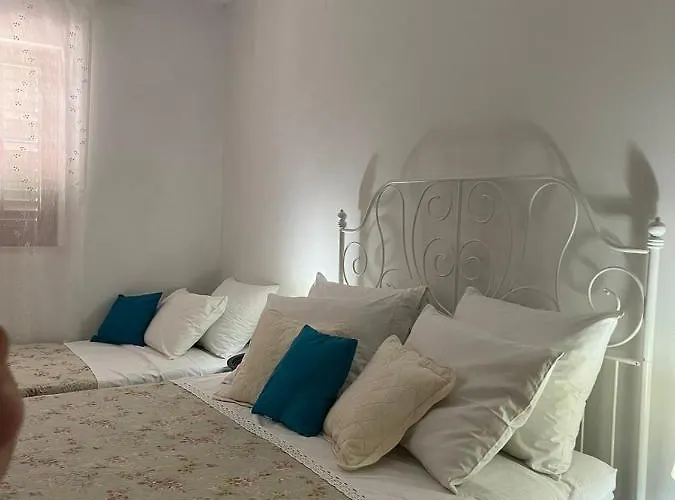 Appartement With Swimming Pool Jelsa (Hvar)