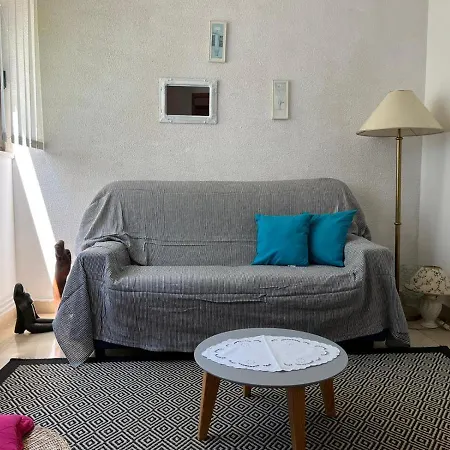 Apartment With Swimming Pool